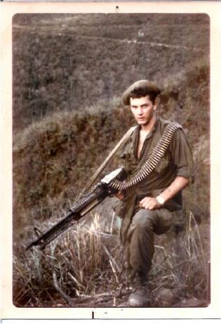 VIET NAM WAR PHOTO VIETNAM GUNNER